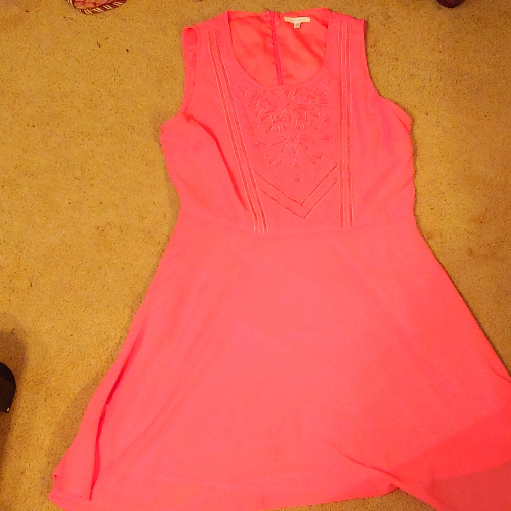 Under Skies dress Coral color, size L